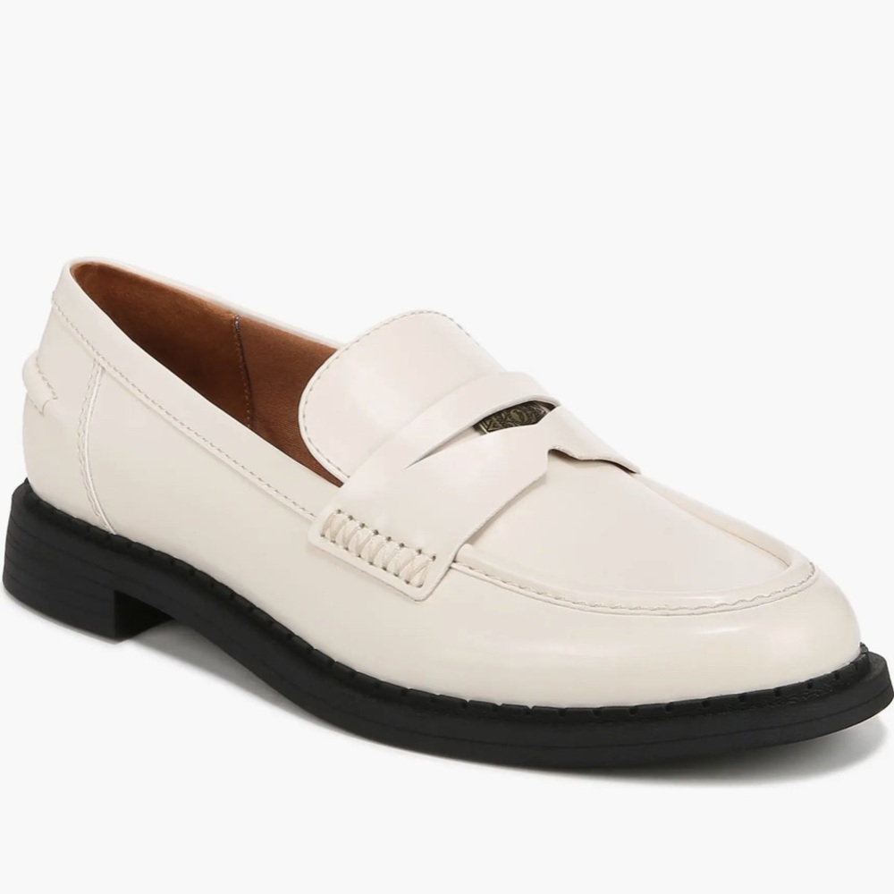 Zodiac Cream Leather Penny Loafer with Black Sole 9.5